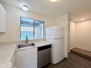 3800 NW Chemult Pl in Portland, OR - Building Photo - Building Photo