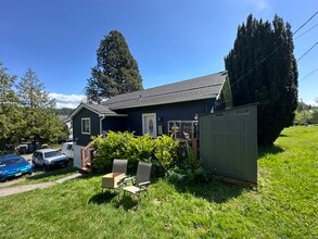 1007 22nd St, Unit Unit A in Bellingham, WA - Building Photo - Building Photo