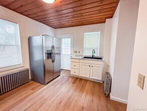 2-4 Elm Pl in Poughkeepsie, NY - Building Photo - Building Photo