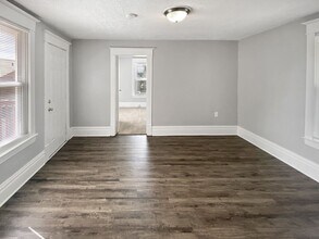 817 3rd St NW in Grand Rapids, MI - Building Photo - Building Photo