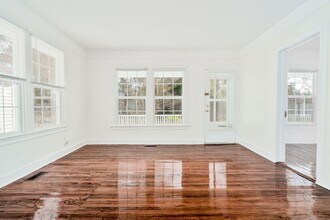 103 Magnolia Ave in Charleston, SC - Building Photo - Building Photo