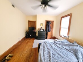 6 Carmel St, Unit 1 in Boston, MA - Foto de edificio - Building Photo