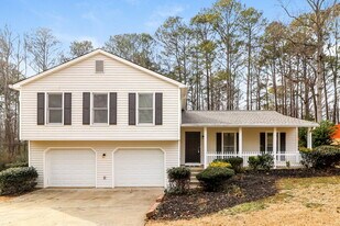 4067 Keheley Glen Dr in Marietta, GA - Building Photo