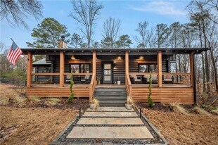 12030 Old Mountain Park Rd in Roswell, GA - Building Photo