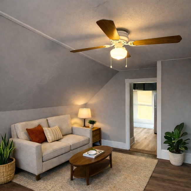 24 Dyson St, Unit 3f in Manchester, NH - Building Photo - Building Photo