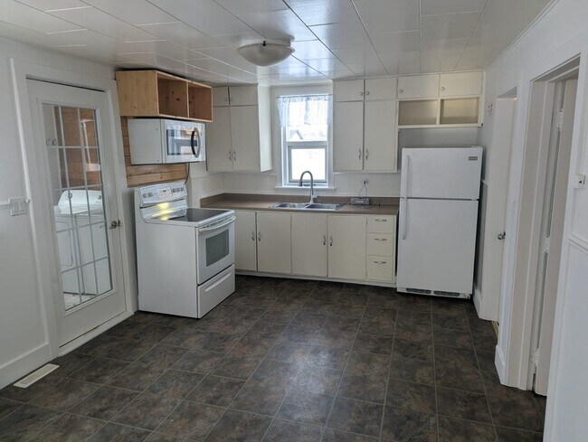 1616-1102 102 Ave in Dawson Creek, BC - Building Photo - Building Photo