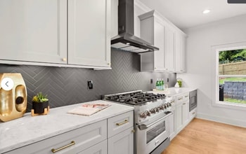 1276 Ladd St SW, Unit Master Bedroom in Atlanta, GA - Building Photo - Building Photo