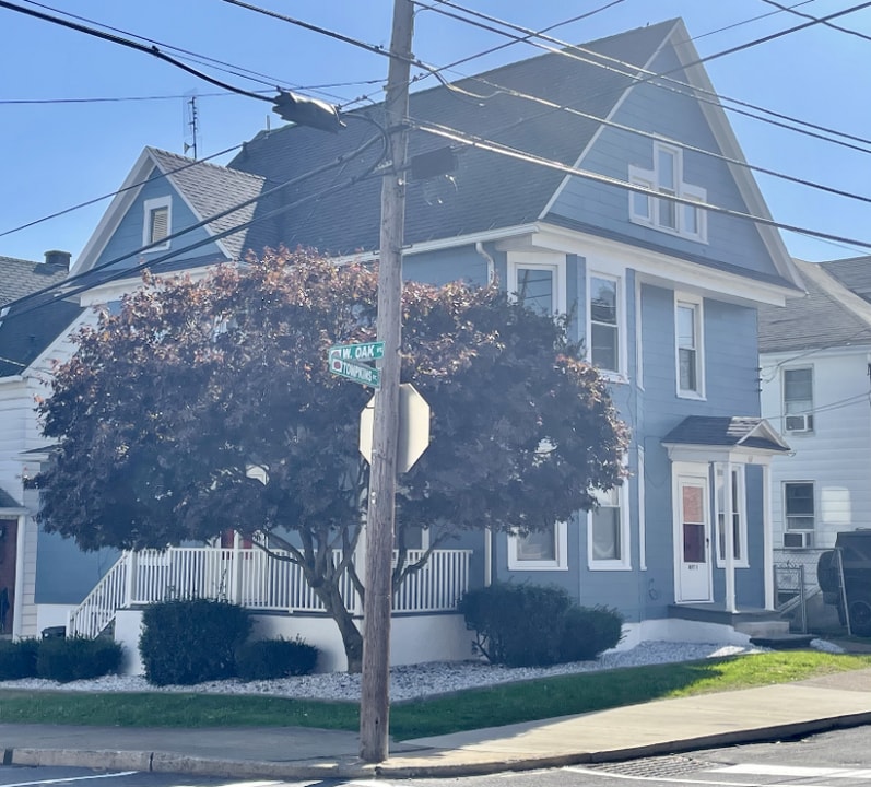 62 Tompkins St in Pittston, PA - Building Photo