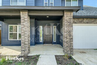 7360 Parkside Pl Dr in North Richland Hills, TX - Building Photo - Building Photo