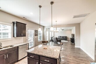 108 Erskin Parcus Dr in Madison, AL - Building Photo - Building Photo