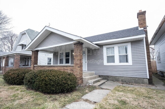 281 N Mount Street in Indianapolis, IN - Building Photo - Building Photo