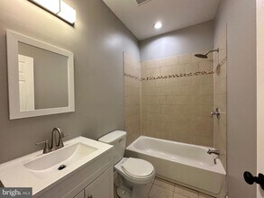 1919 W Diamond St in Philadelphia, PA - Building Photo - Building Photo