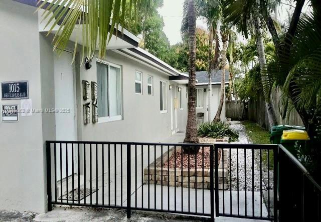 property at 1015 W Las Olas Blvd