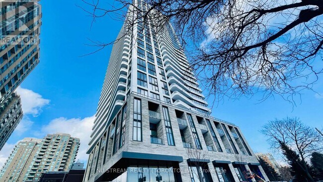 36 Olive Ave in Toronto, ON - Building Photo - Building Photo