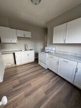 421 Pritz Ave in Dayton, OH - Foto de edificio - Building Photo