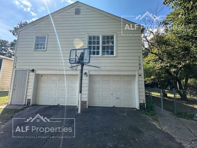 property at 1108 S 10th St