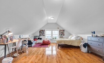 180 Saint Alphonsus St, Unit 3 in Boston, MA - Building Photo