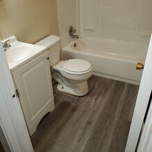 3042 Denver Ave in Lorain, OH - Building Photo - Building Photo