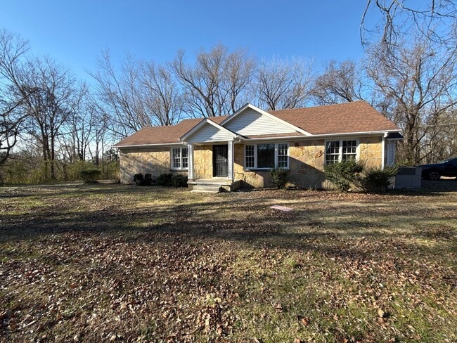 property at 1699 Eastland Ave