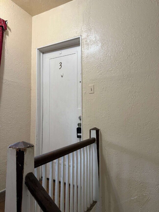 327 W Huisache Ave in San Antonio, TX - Building Photo - Building Photo