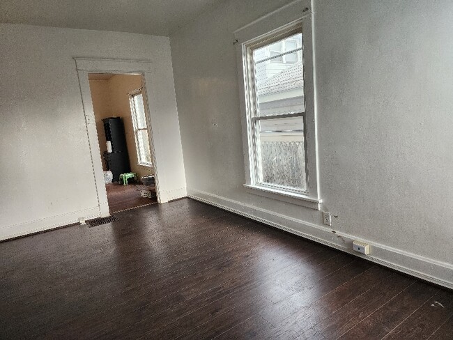 2105 Arlington Ave in Middletown, OH - Foto de edificio - Building Photo