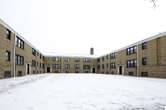 1639-53 E 74th St in Chicago, IL - Building Photo - Building Photo