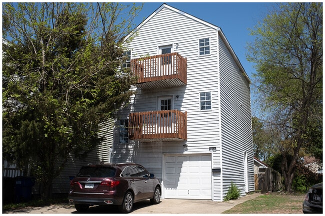 property at 1530 W 40th St