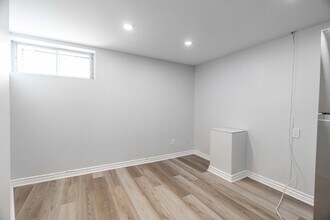 514 Charlotte St in London, ON - Building Photo - Building Photo