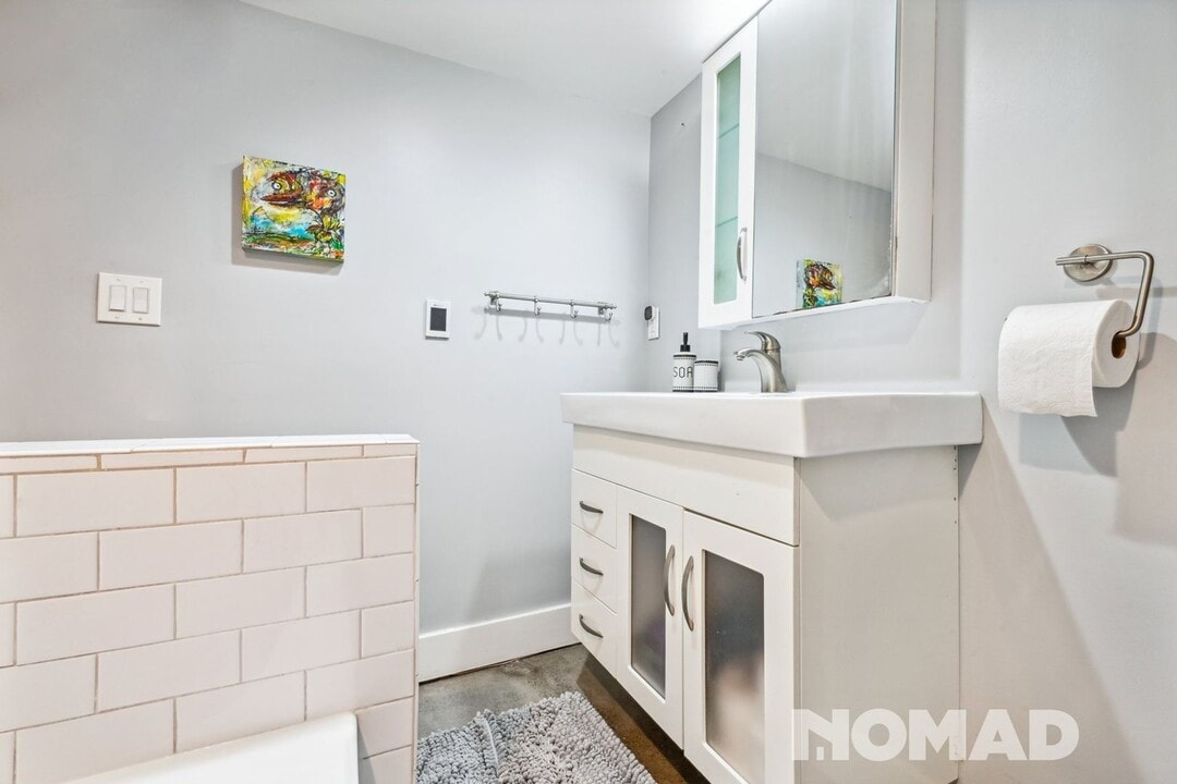 4885 Stuart St in Denver, CO - Foto de edificio