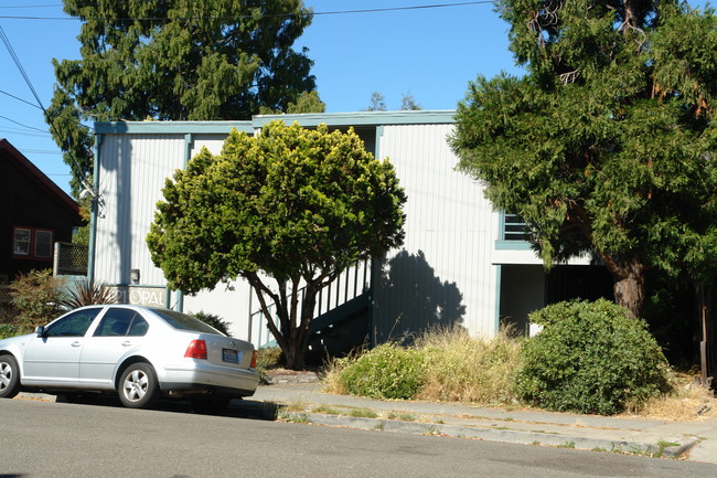 4121 Opal St in Oakland, CA - Building Photo - Building Photo