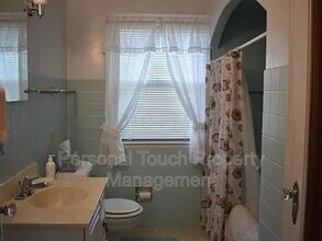 704 8th St S in Moorhead, MN - Building Photo - Building Photo