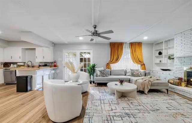 9005 Villa Park Cir in Dallas, TX - Building Photo - Building Photo