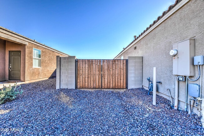 37061 N Sidewinder Dr in San Tan Valley, AZ - Building Photo - Building Photo