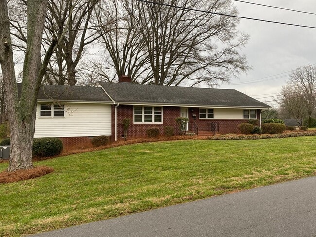 508 Dunham Rd in Gastonia, NC - Building Photo - Building Photo