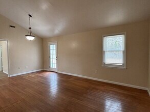 115 Aylesbury Rd in Goose Creek, SC - Building Photo - Building Photo