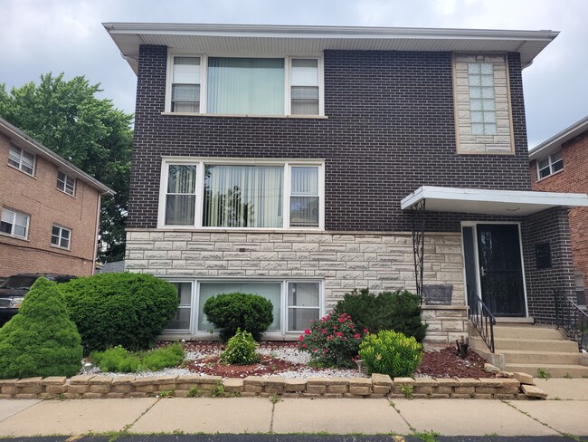 1920 State St, Unit 2W