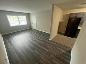 3695 Tibbs Dr in Nashville, TN - Building Photo