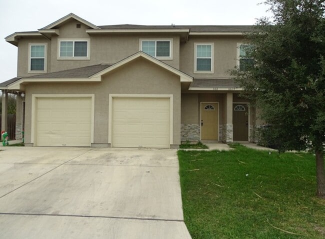 6619 Arancione Ave in San Antonio, TX - Building Photo - Building Photo