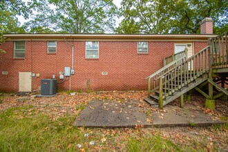 3813 Hillside Dr in North Little Rock, AR - Building Photo - Building Photo