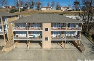 137 Central Terrace in Hot Springs, AR - Building Photo