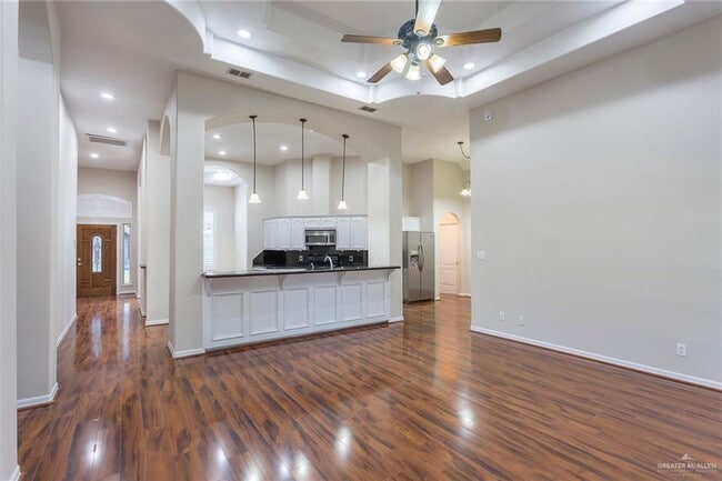 7415 N 16th Ln in McAllen, TX - Building Photo - Building Photo