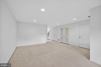 1034 Meandering Way in Odenton, MD - Building Photo - Building Photo
