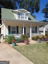 200 Glynn Addy Dr in Stockbridge, GA - Building Photo