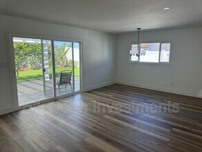 3620 Mt Aladin Ave in San Diego, CA - Foto de edificio - Building Photo