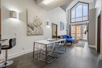 138-118 18 Ave SE in Calgary, AB - Building Photo - Building Photo