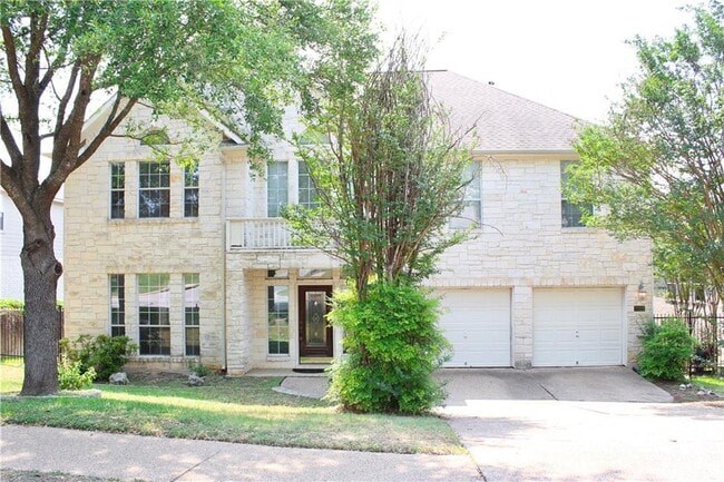 property at 7222 Ellaview Ln