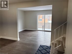 77 Tindale Ct in Hamilton, ON - Building Photo - Building Photo