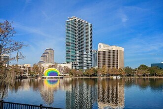 150 E Robinson St, Unit 415 in Orlando, FL - Building Photo - Building Photo