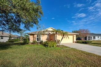 2134 Boxwood St in North Port, FL - Building Photo - Building Photo