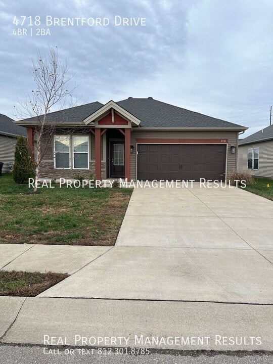4718 Brentford Dr in Newburgh, IN - Building Photo